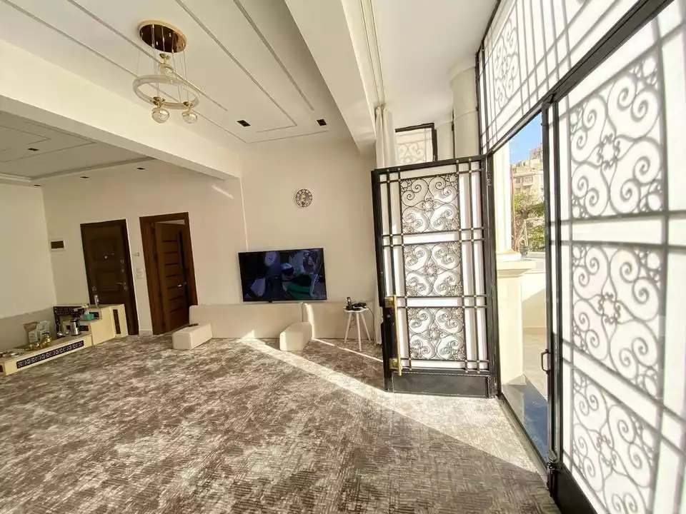 https://aqarmap.com.eg/en/listing/5858793-for-sale-alexandria-camp-cesar