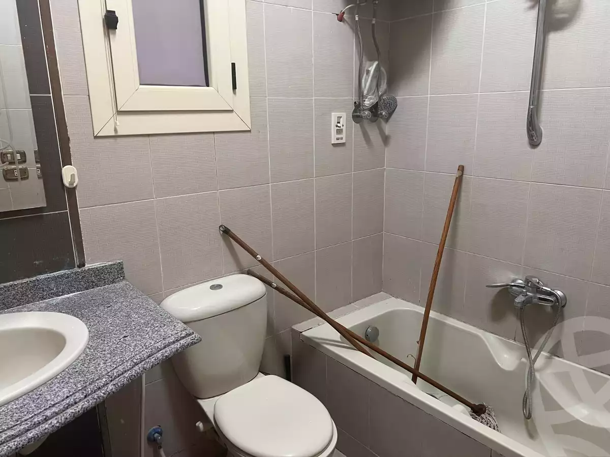 https://aqarmap.com.eg/en/listing/5859966-for-sale-cairo-el-sheikh-zayed-city-shr-lshbb
