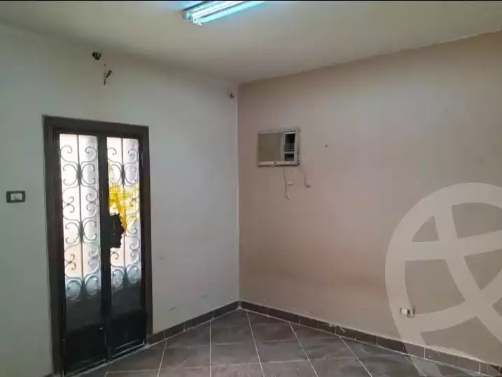 https://aqarmap.com.eg/en/listing/5860341-for-sale-cairo-15th-of-may-mjwr-36