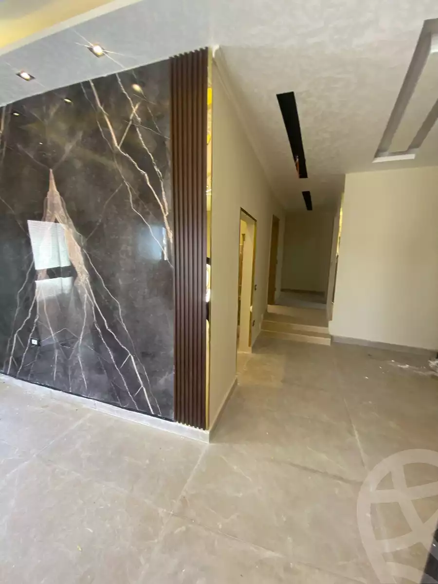 https://aqarmap.com.eg/en/listing/5860991-for-sale-cairo-el-sheikh-zayed-city-el-hay-elsades-ashaer