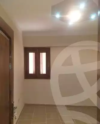 https://aqarmap.com.eg/ar/listing/5861123-for-sale-marsa-matruh-marsa-matrouh-city-alam-el-roum-st