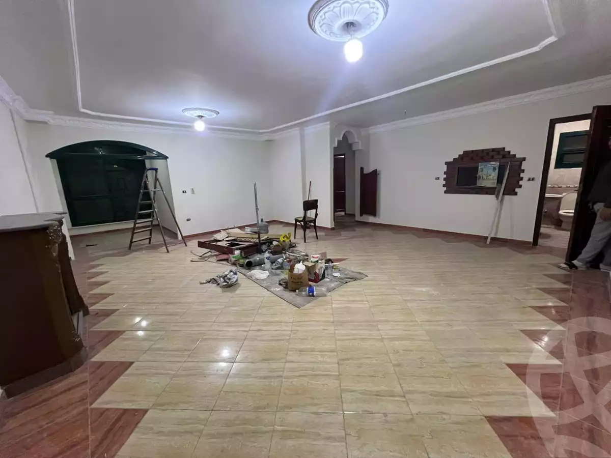 https://aqarmap.com.eg/en/listing/5862011-for-sale-cairo-helwan-helwan-el-sharkeya-mostafa-safwat-st