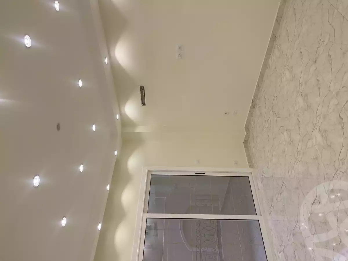 https://aqarmap.com.eg/ar/listing/5862805-for-rent-cairo-new-cairo-el-kornfol-el-kornfol-5