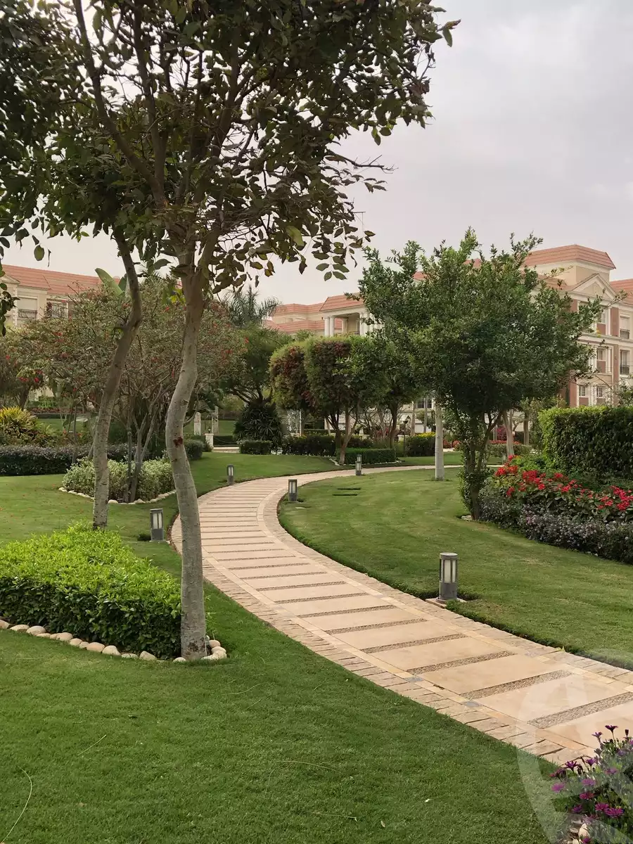 https://aqarmap.com.eg/en/listing/5092450-for-sale-cairo-new-cairo-compounds-cairo-new-cairo-compounds-regents-park