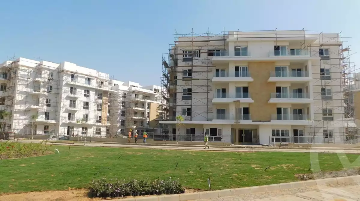 https://aqarmap.com.eg/ar/listing/5863308-for-sale-cairo-new-cairo-compounds-mwntn-fyw-y-syty-club-park-mountain-view-icity
