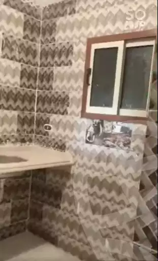 https://aqarmap.com.eg/ar/listing/5863857-for-rent-alexandria-l-jmy-el-hanouvel-trablose-st