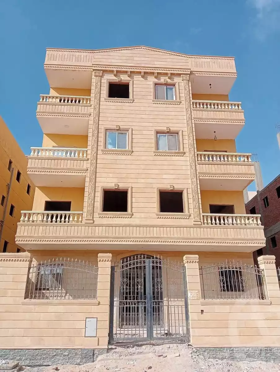 https://aqarmap.com.eg/en/listing/5864832-for-sale-cairo-badr-city-hai-el-ashgar-featured-neighborhood-bait-el-watan-rd