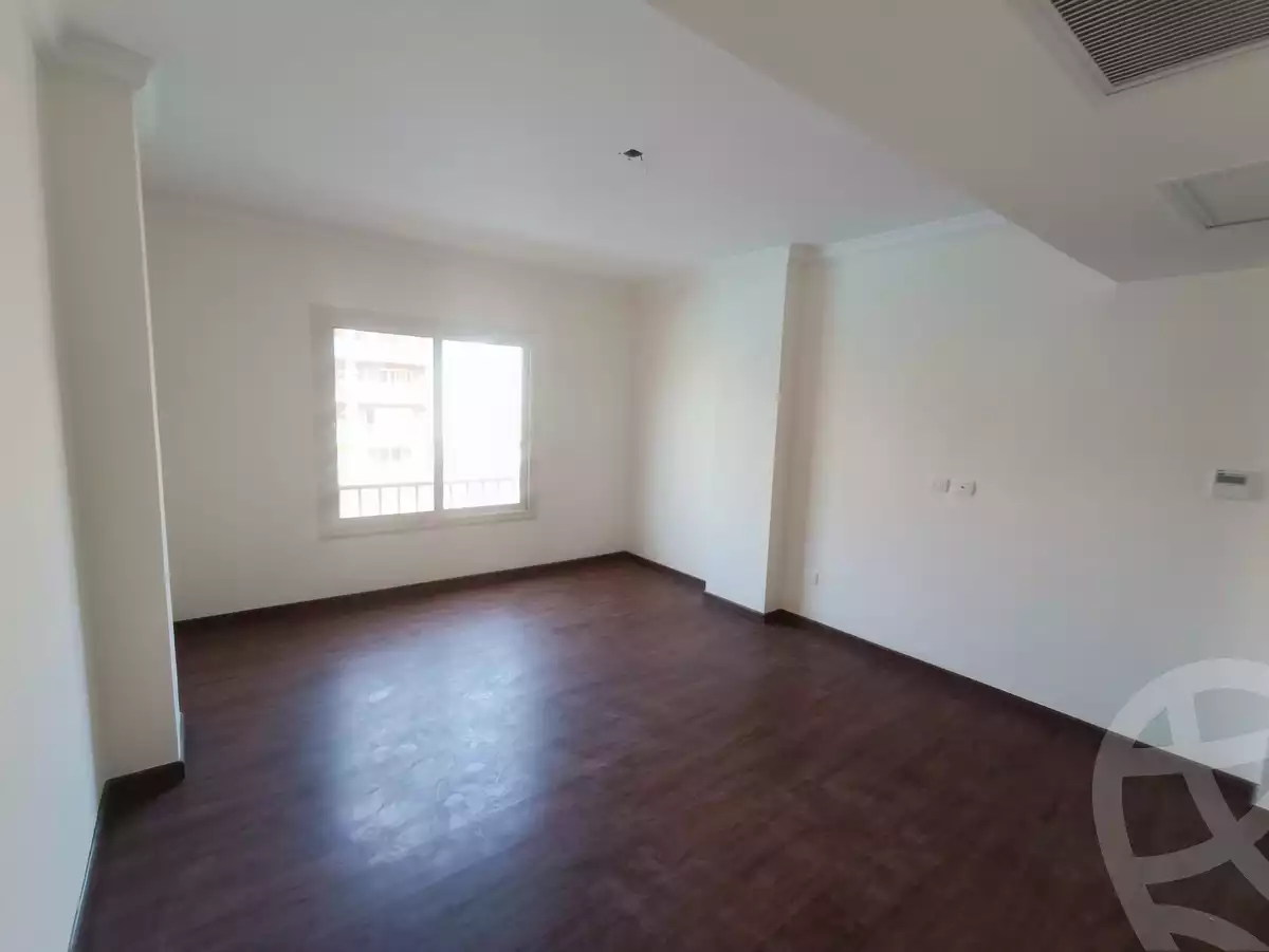 https://aqarmap.com.eg/en/listing/5865351-for-sale-cairo-new-cairo-compounds-brwmynd-ryzydns-wdy-djl-llttwyr