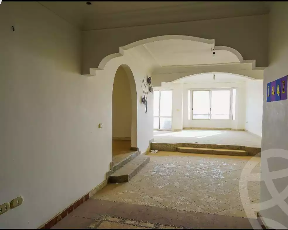 https://aqarmap.com.eg/ar/listing/5865838-for-sale-cairo-mokattam-lhdb-l-ly-shareaa-9