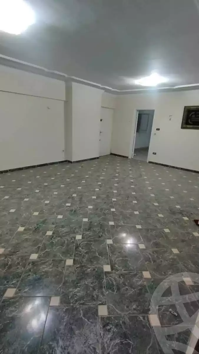 https://aqarmap.com.eg/en/listing/5866084-for-sale-cairo-helwan-helwan-el-sharkeya-mostafa-safwat-st