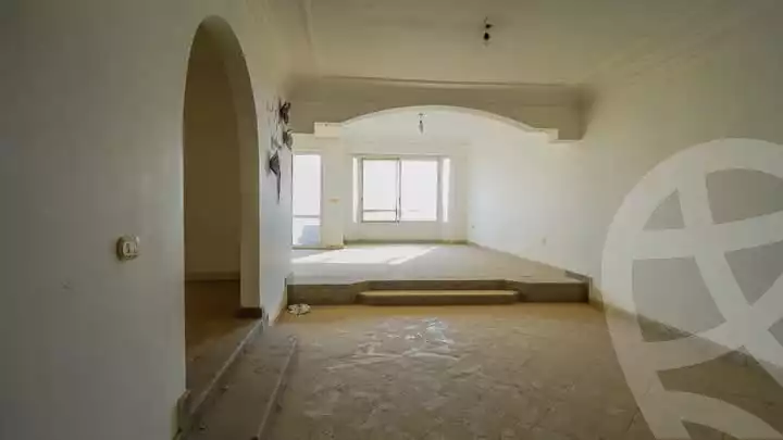 https://aqarmap.com.eg/ar/listing/5866157-for-sale-cairo-mokattam-lhdb-l-ly-el-naforah-square