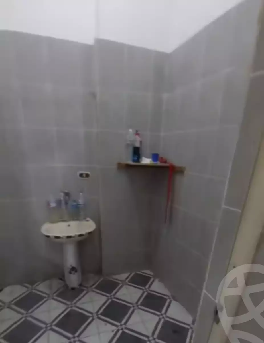 https://aqarmap.com.eg/ar/listing/5866264-for-rent-alexandria-l-jmy-el-hanouvel-khalil-khair-allah-st