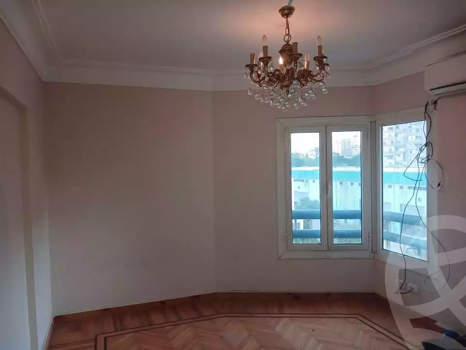 https://aqarmap.com.eg/en/listing/5866487-for-rent-alexandria-glim