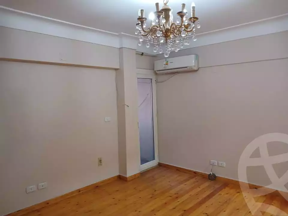 https://aqarmap.com.eg/en/listing/5866487-for-rent-alexandria-glim