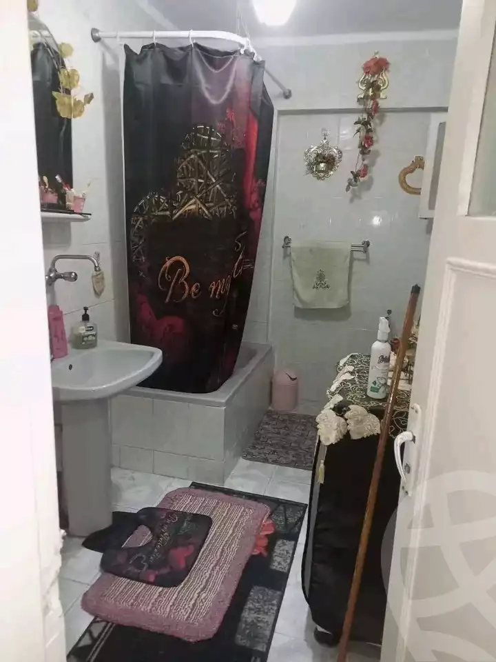 https://aqarmap.com.eg/ar/listing/5867638-for-sale-alexandria-l-jmy-el-hanouvel-el-zahraa-city-st