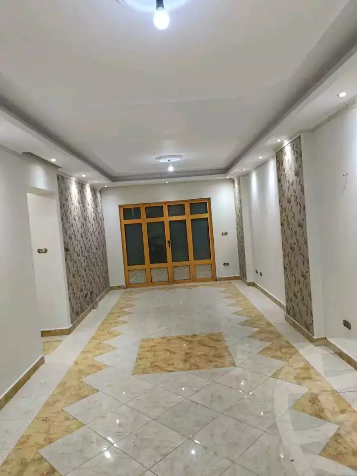 https://aqarmap.com.eg/en/listing/5868506-for-rent-cairo-mokattam-lhdb-l-ly-shareaa-9