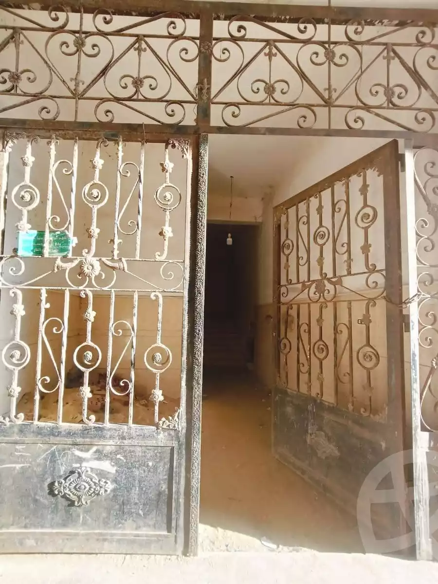 https://aqarmap.com.eg/ar/listing/5868586-for-sale-alexandria-l-jmy-el-hanouvel-kasr-al-quiri-st-1