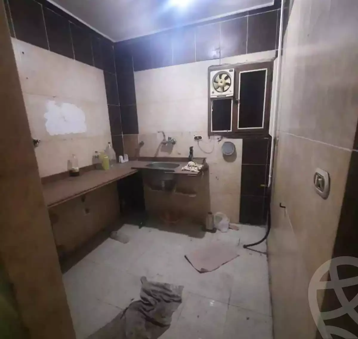 https://aqarmap.com.eg/ar/listing/5870540-for-sale-alexandria-l-jmy-lbytsh-al-kaada-st