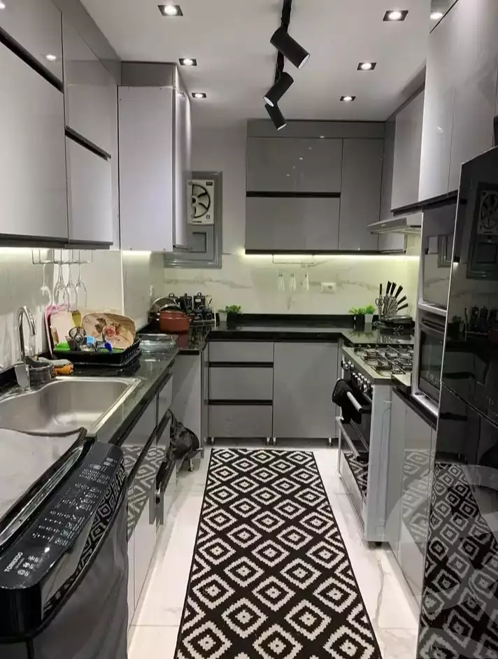 https://aqarmap.com.eg/ar/listing/5871208-for-sale-cairo-el-haram-el-lebeny