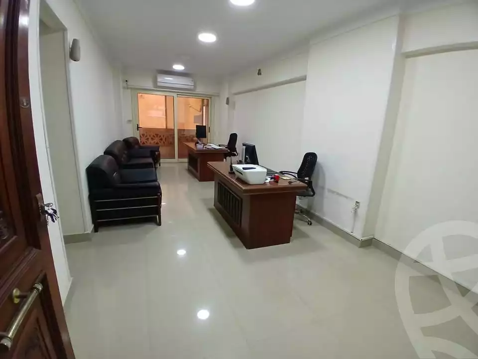 https://aqarmap.com.eg/en/listing/5871275-for-rent-alexandria-cleopatra-shr-bw-qyr-tryq-lhry