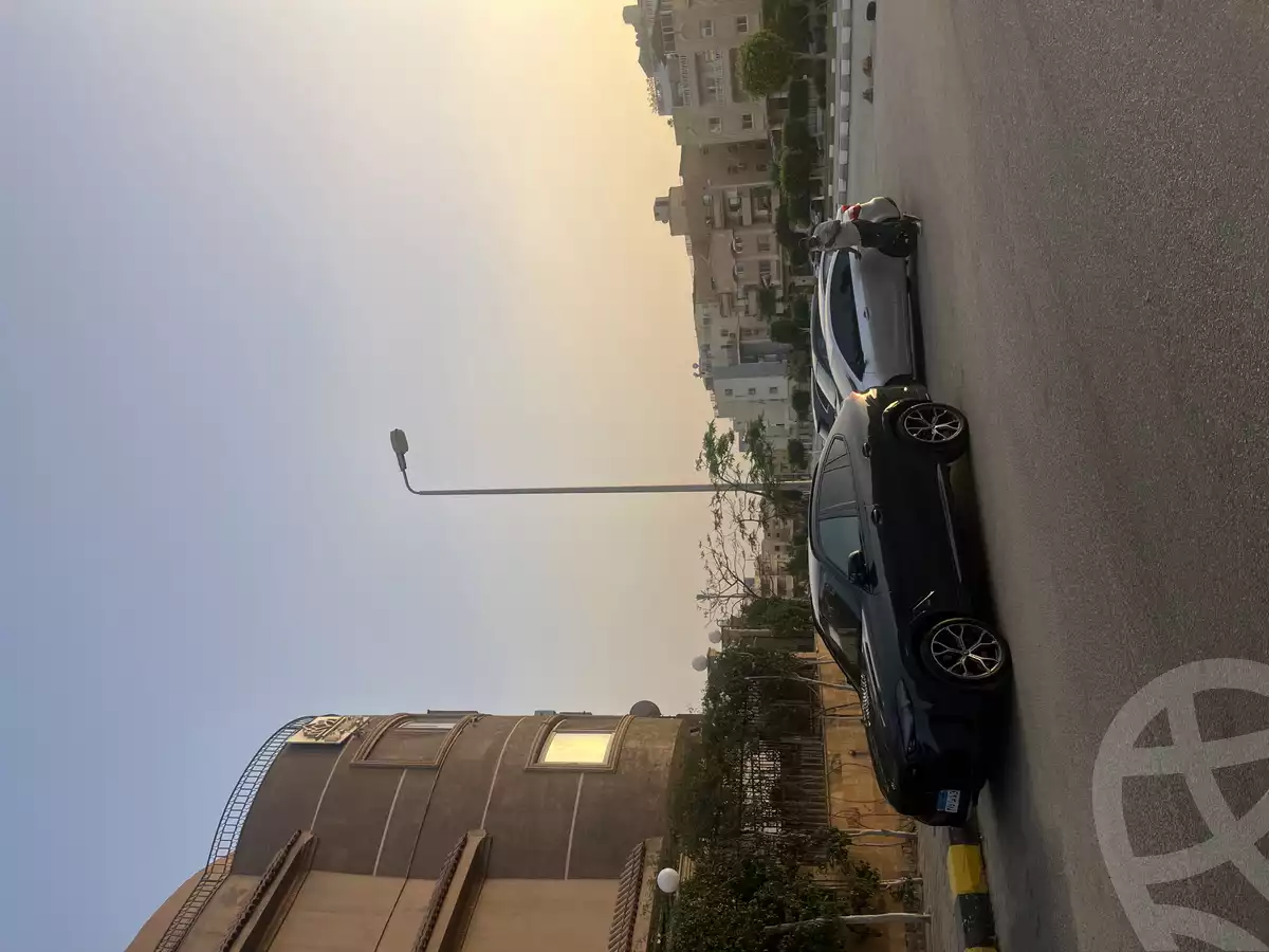 https://aqarmap.com.eg/en/listing/5871316-for-sale-cairo-new-cairo-first-settlement-neighbourhood-10