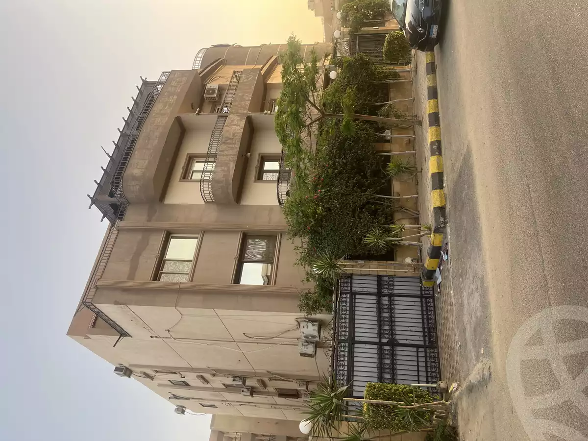 https://aqarmap.com.eg/en/listing/5871316-for-sale-cairo-new-cairo-first-settlement-neighbourhood-10