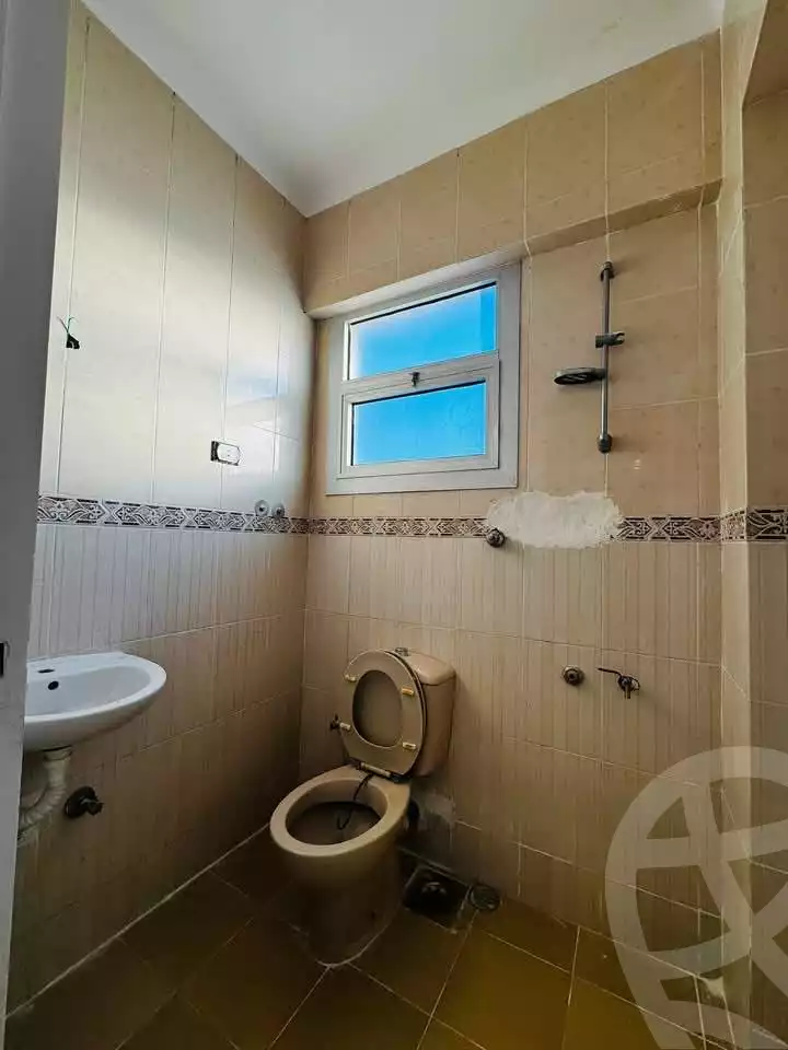 https://aqarmap.com.eg/en/listing/5872091-for-sale-alexandria-l-jmy-shataa-el-nakheel