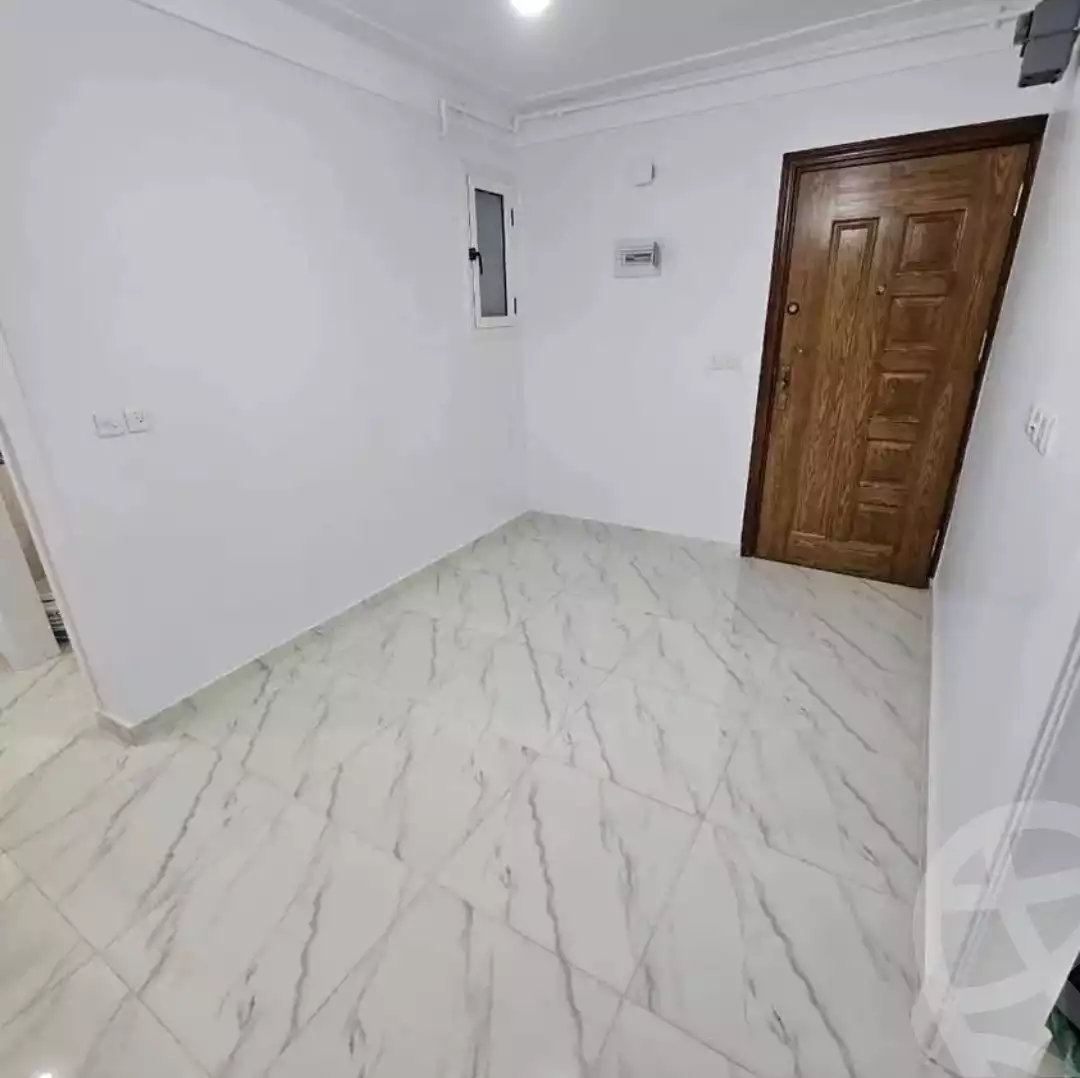 https://aqarmap.com.eg/en/listing/5872987-for-rent-alexandria-bahray-el-anfoshy-al-gomrok-al-kadem-st