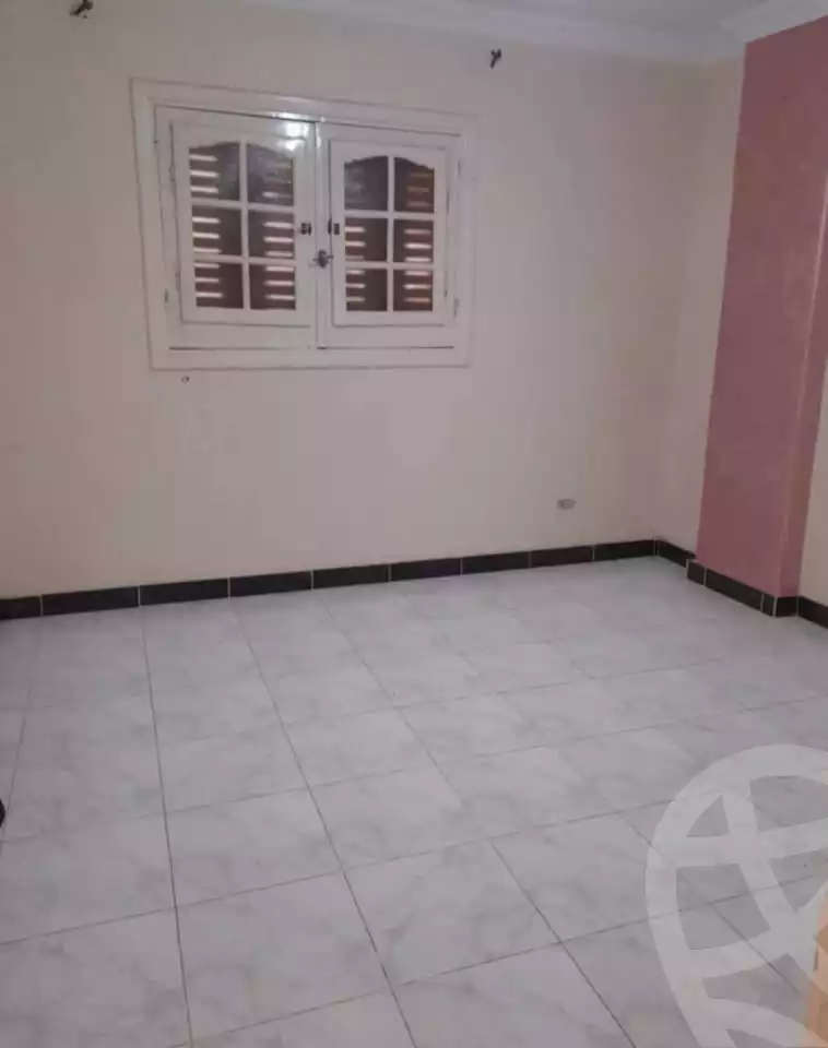 https://aqarmap.com.eg/en/listing/5874030-for-sale-alexandria-moharram-bey