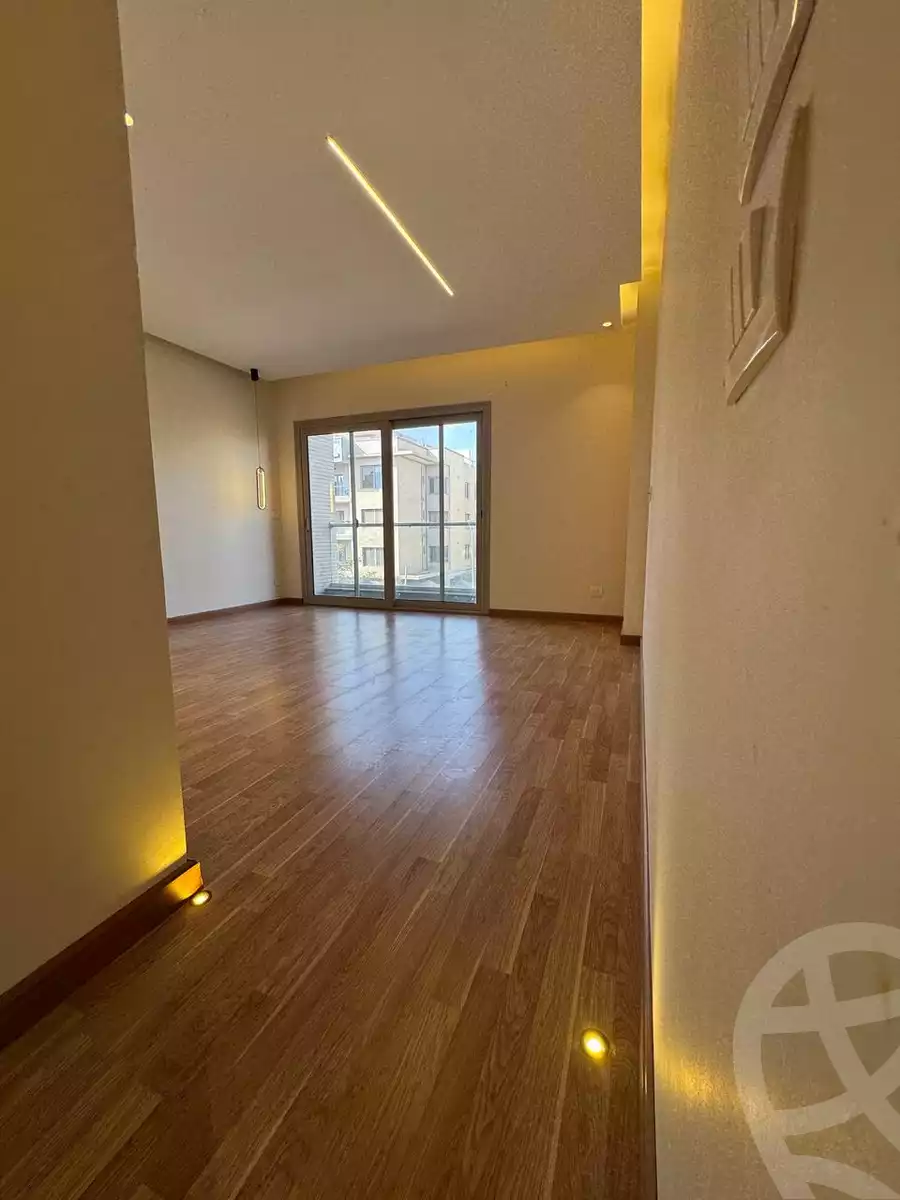 https://aqarmap.com.eg/en/listing/5874144-for-rent-cairo-new-cairo-compounds-moon-valley