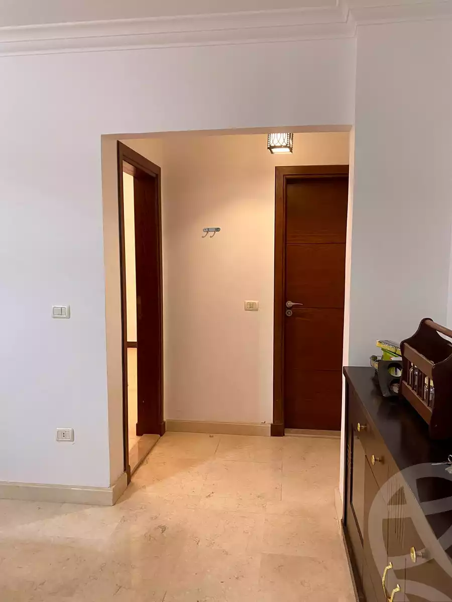 https://aqarmap.com.eg/en/listing/5874556-for-sale-cairo-new-cairo-compounds-el-ashrafia