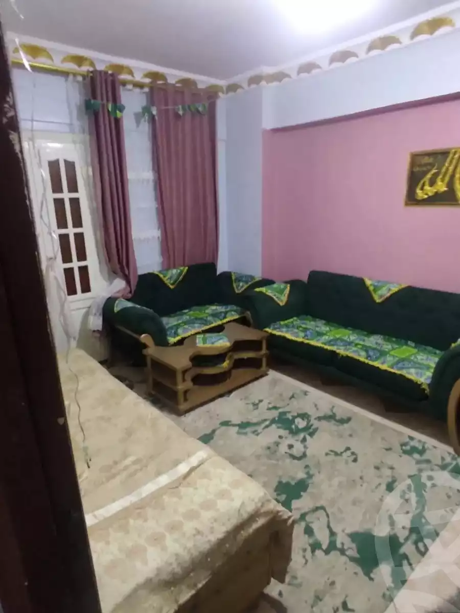 https://aqarmap.com.eg/en/listing/5875354-for-sale-alexandria-bw-qyr-street-25