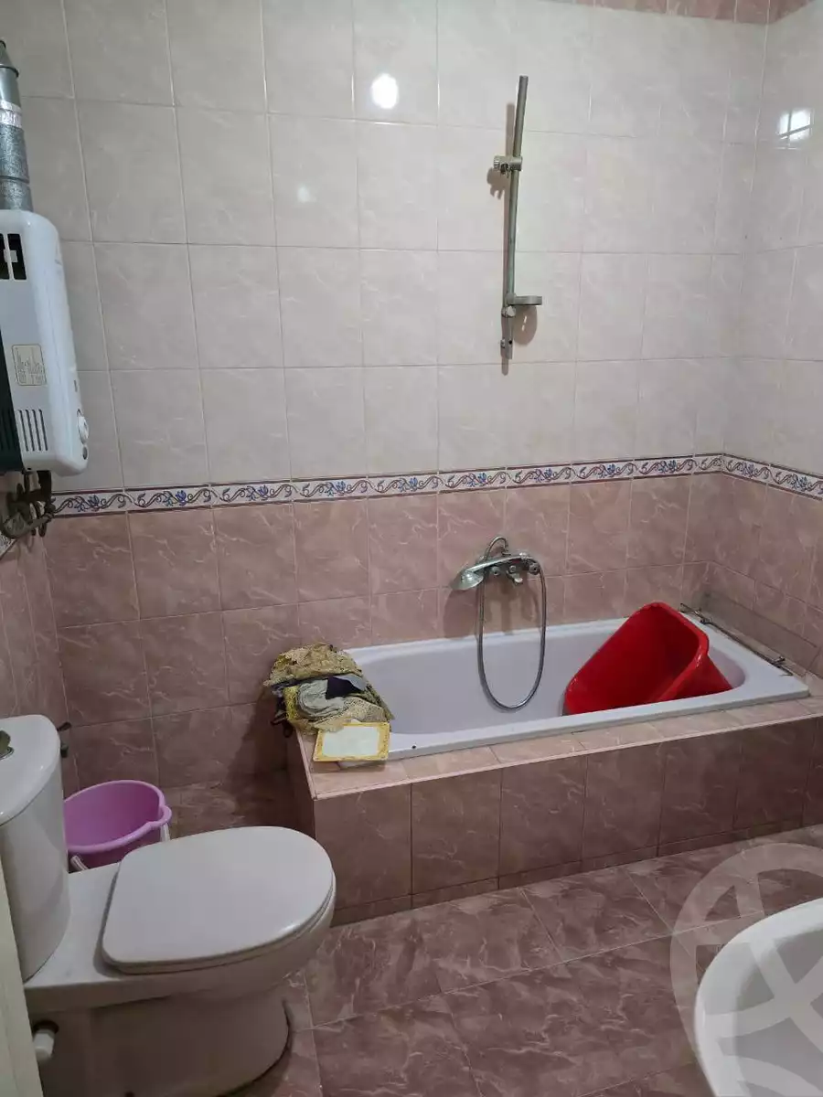 https://aqarmap.com.eg/en/listing/5875518-for-sale-cairo-helwan-helwan-el-sharkeya-ismael-kamel-st