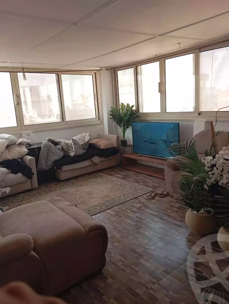 https://aqarmap.com.eg/ar/listing/5875761-for-sale-cairo-helwan-hadayek-helwan-el-khashab-canal