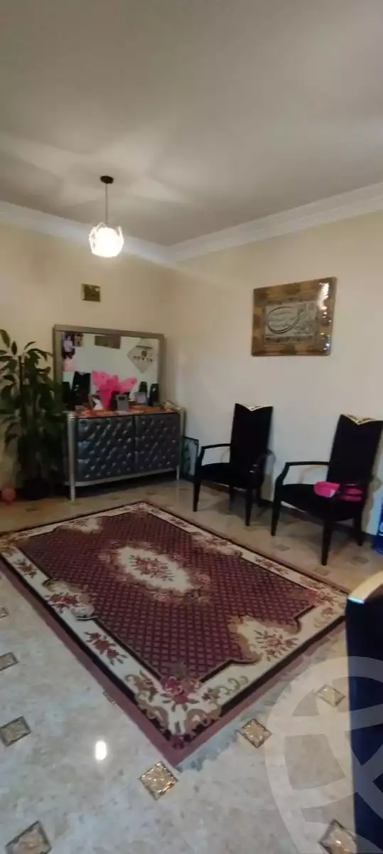 https://aqarmap.com.eg/ar/listing/5875861-for-rent-cairo-ain-shams-ahmed-esmat-st
