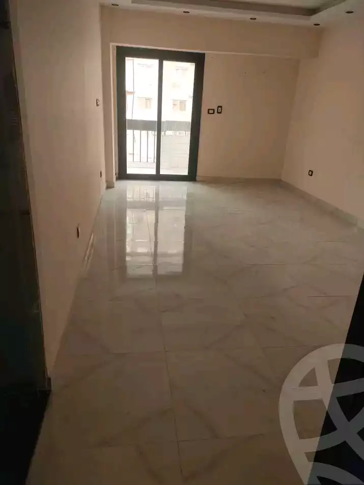 https://aqarmap.com.eg/ar/listing/5875984-for-rent-cairo-mokattam-lhdb-l-ly