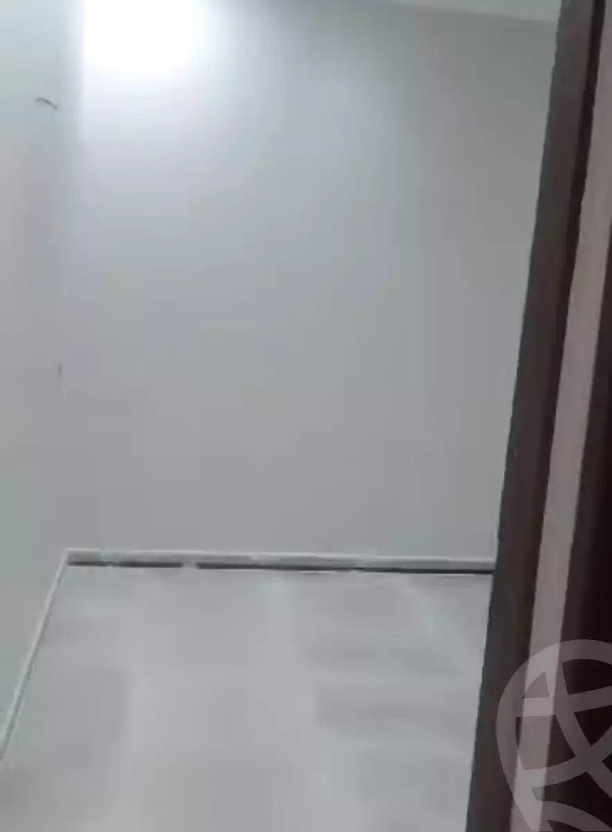https://aqarmap.com.eg/en/listing/5877789-for-sale-cairo-helwan-hadayek-helwan-el-eshrein-st