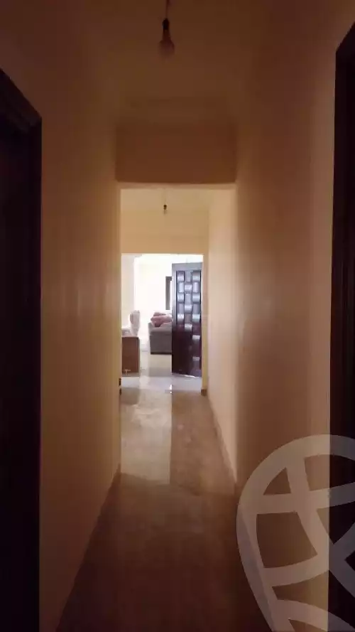 https://aqarmap.com.eg/ar/listing/5878406-for-sale-cairo-new-cairo-ganob-el-akadamiya-south-academy-o-el-sheikh-mostafa-ismael-st