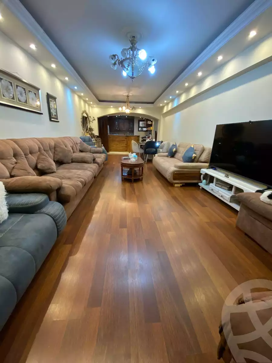 https://aqarmap.com.eg/en/listing/5878408-for-sale-cairo-el-sheikh-zayed-city-compounds-hadayek-el-mohandiseen
