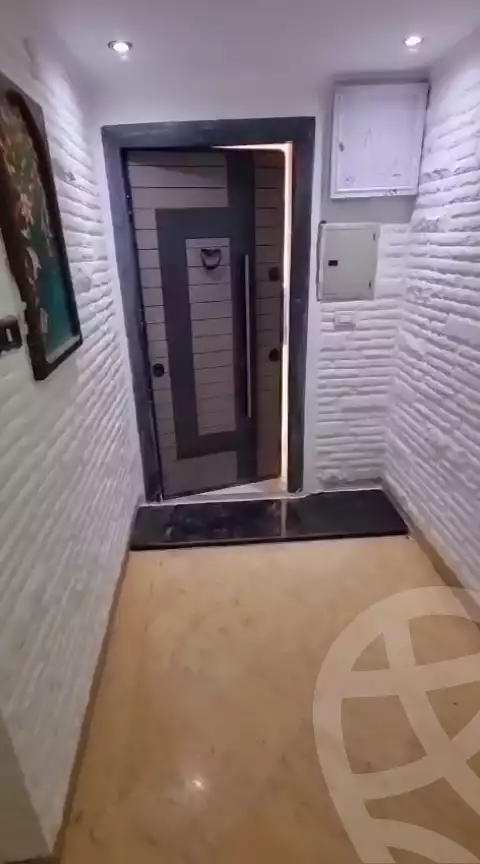 https://aqarmap.com.eg/en/listing/5878447-for-sale-cairo-el-mohandesen-shareaa-shehab