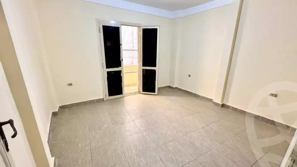 https://aqarmap.com.eg/en/listing/5879681-for-rent-alexandria-zezenia