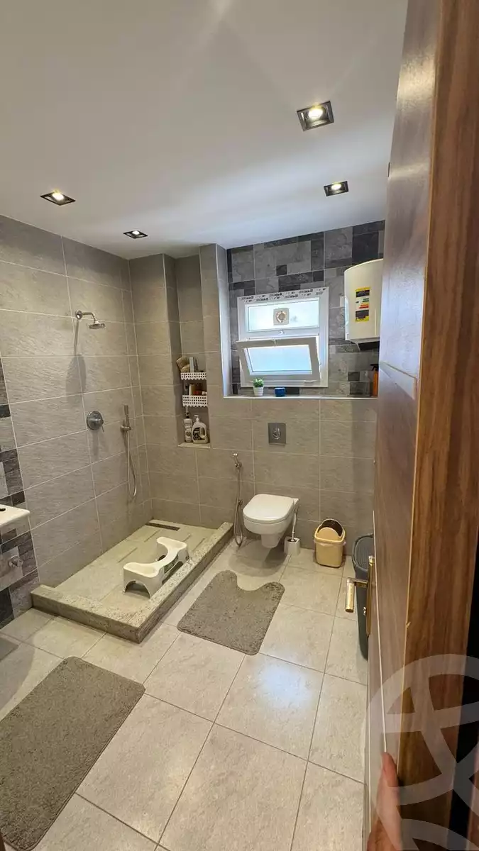 https://aqarmap.com.eg/ar/listing/5879946-for-sale-cairo-el-sheikh-zayed-city-el-hay-elsabeaa-lbstn
