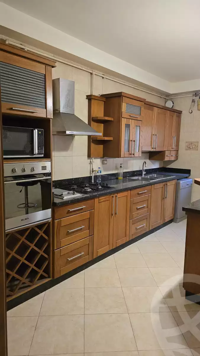 https://aqarmap.com.eg/en/listing/5881774-for-sale-cairo-new-cairo-first-settlement-mhwr-mstfy-kml