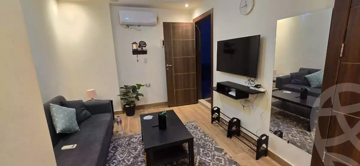 https://aqarmap.com.eg/en/listing/5881937-for-rent-cairo-el-sheikh-zayed-city-compounds-zayed-regency