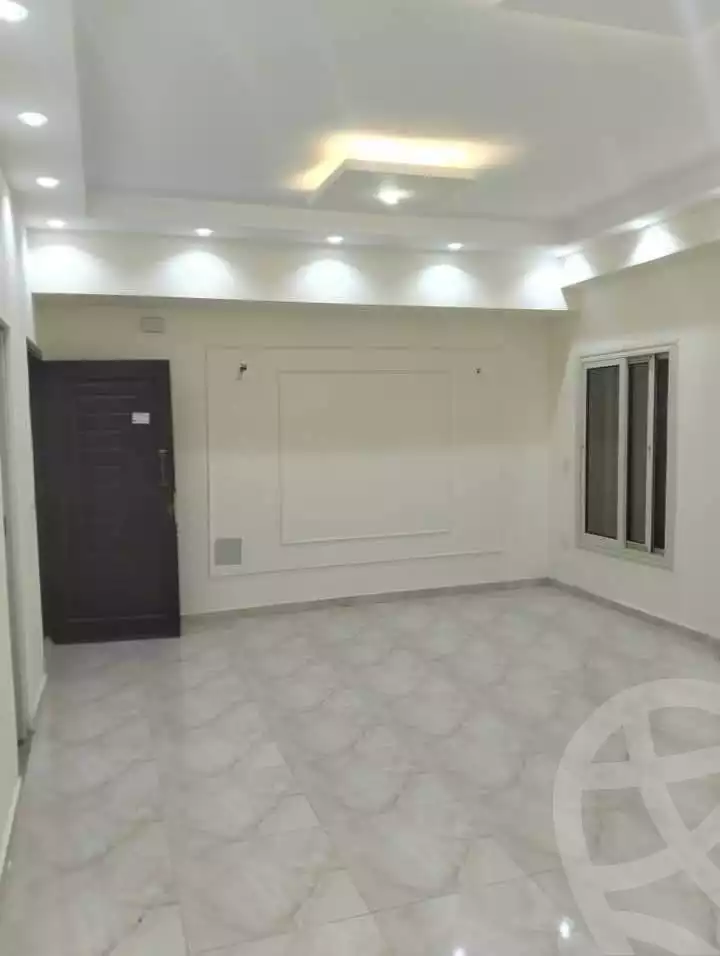 https://aqarmap.com.eg/en/listing/5882590-for-rent-cairo-mokattam-lhdb-l-ly-el-naforah-square