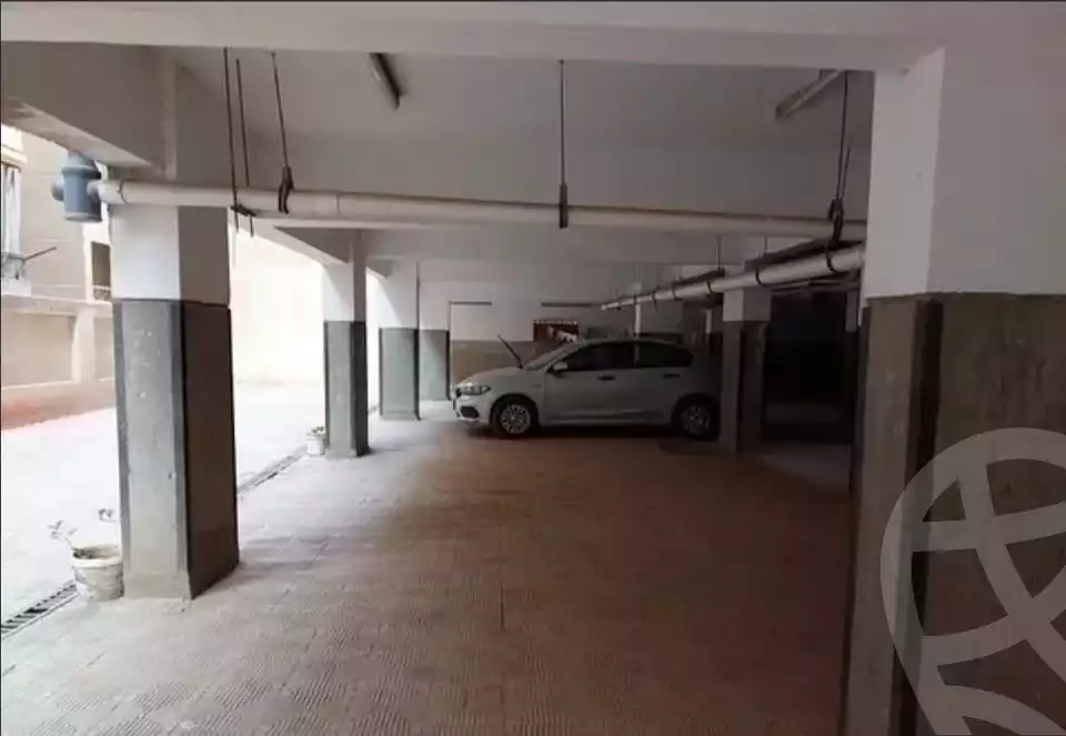 https://aqarmap.com.eg/ar/listing/5882920-for-sale-cairo-mokattam-lhdb-l-ly-taqseem-el-zohour