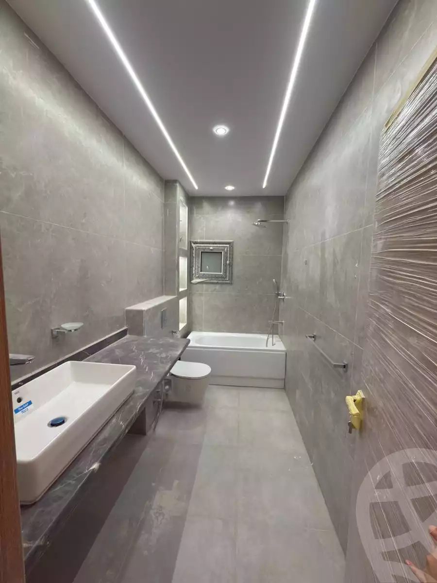 https://aqarmap.com.eg/en/listing/5883208-for-sale-cairo-new-cairo-el-lotus-lotus-north-lmntq-lthny-llwts-lshmly