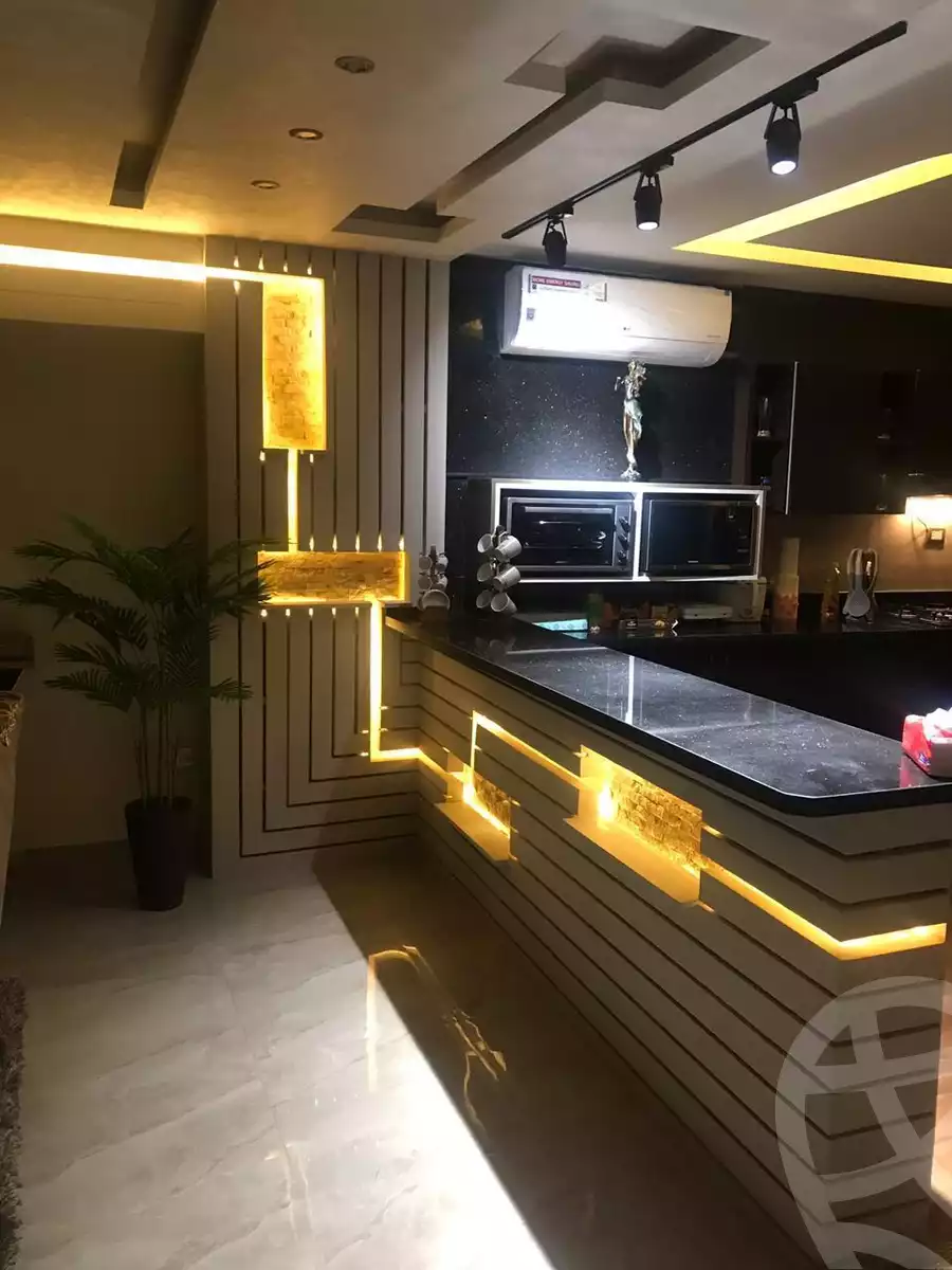 https://aqarmap.com.eg/en/listing/5886435-for-sale-alexandria-sporting-el-geish-road