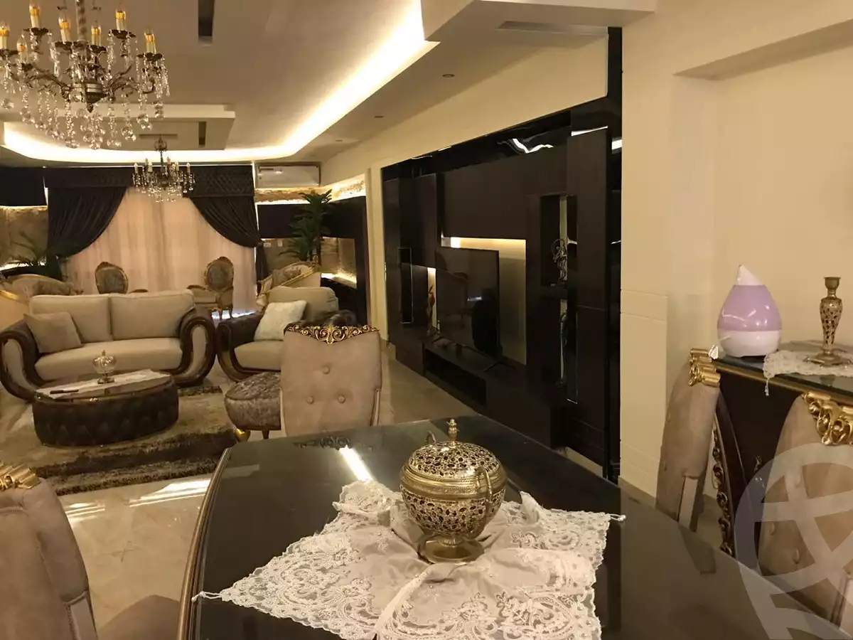 https://aqarmap.com.eg/en/listing/5886435-for-sale-alexandria-sporting-el-geish-road