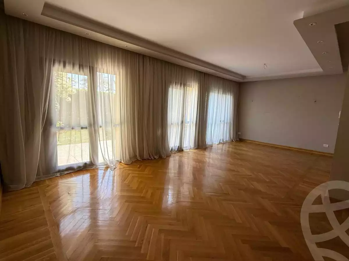 https://aqarmap.com.eg/ar/listing/5886744-for-rent-cairo-el-sheikh-zayed-city-compounds-kmbwnd-wyst-twn-swdyk